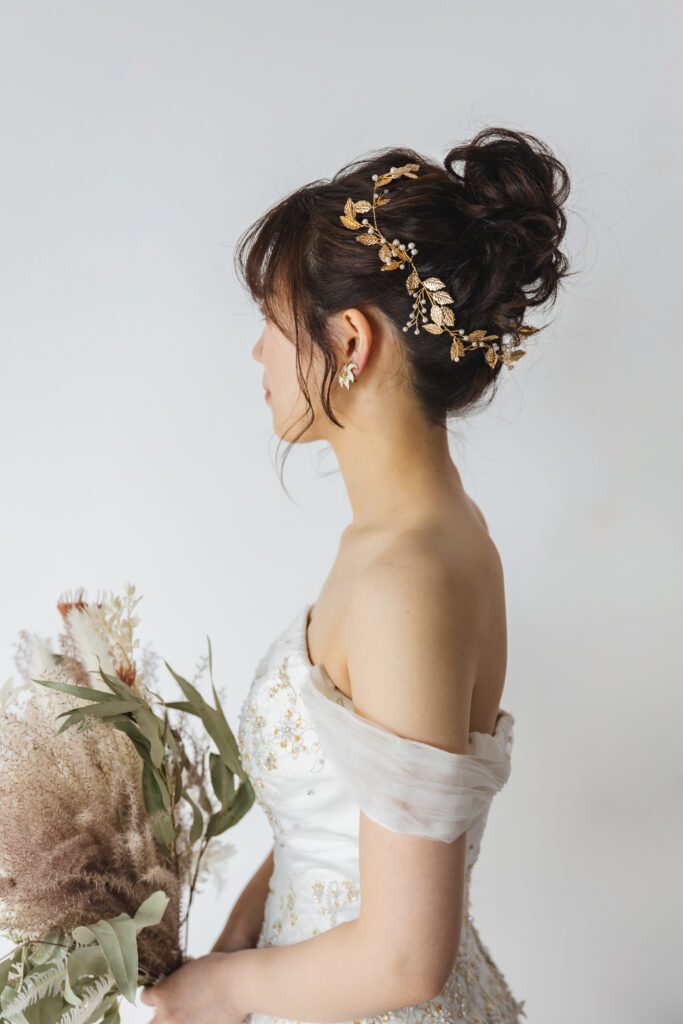 アップスタイルの花嫁ヘア