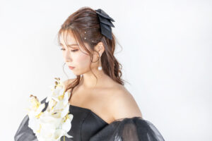 富山のフォトスタジオで撮影したドレス姿の新婦の花嫁ヘアを写したフォトウェディング