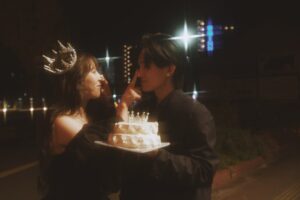 富山の街中でのないとフォトウェディングをしたロケーション撮影