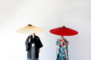 青色の色打掛を着用した花嫁の富山フォトウェディング