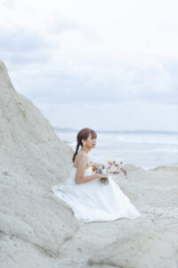 富山のコアラで海フォトウェディングを行なった花嫁のフォトウェディング