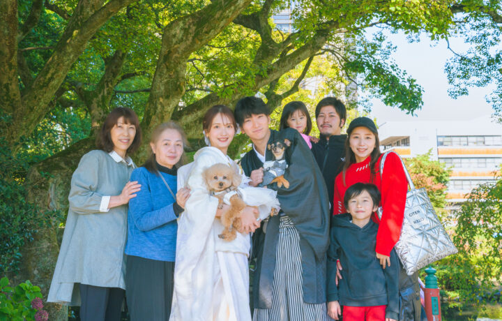 富山でフォトウェディングする際の家族と一緒に撮影するメリットとおすすめの演出
