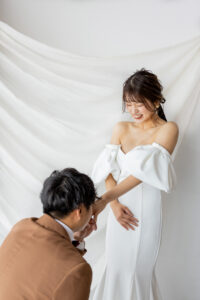 富山のコアラのスタジオでフォトウェディングを行なった新郎新婦のフォトウェディング