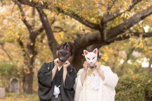 富山のコアラで紅葉の和装ロケーションフォトウェディングを行なった新郎新婦のフォトウェディング