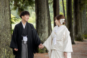 富山のコアラで和装ロケーションフォトウェディングを行なった新郎新婦のフォトウェディング