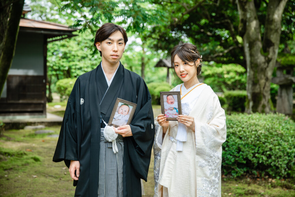 富山のドレスショップコアラが和装で内山邸ロケーションフォトウェディングを行った写真